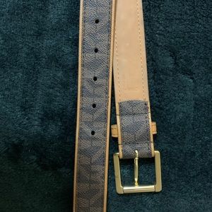 Michael Kors belt used once